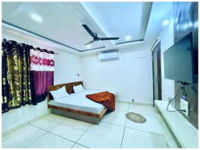 PURI HOTEL K U B E R P A L A C E near jagarnath temple and sea beach